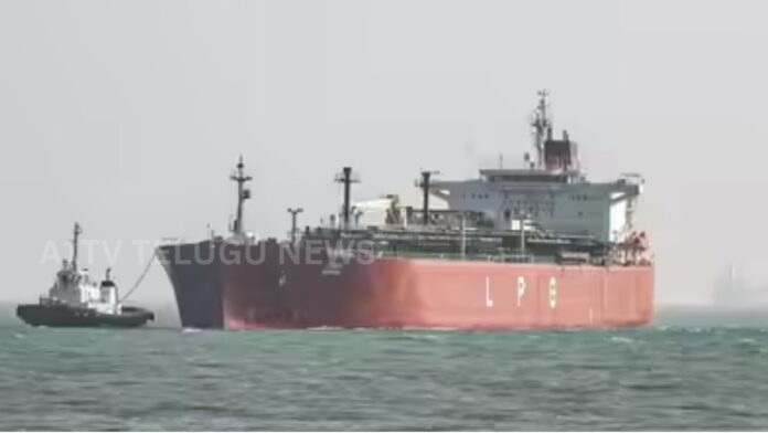 iran sends reassurance to india amid rising tensions in the strait of hormuz