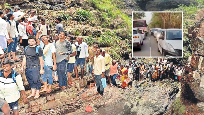 devotees walking through nallamala forest during saleswaram lingamayya yatra amid heavy traffic and huge crowd