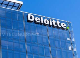 deloitte hiring 50000 employees in india amid global tech layoffs and ai transition