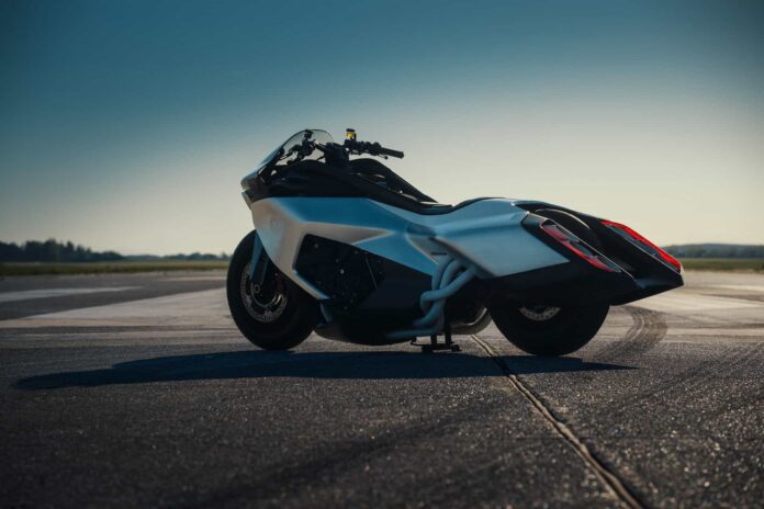 BMW Vision K18 futuristic touring motorcycle concept with 1800cc six-cylinder engine and luxury design