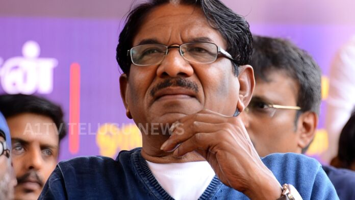 pawan kalyan pays tribute to legendary filmmaker bharathiraja