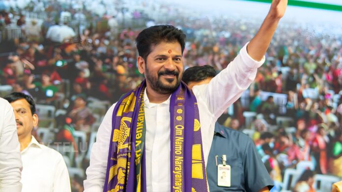 telangana government shifts rythu aashirvaada sabha from madhira to hyderabad due to heavy rains