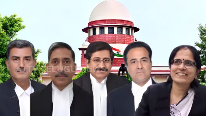 Five newly appointed Supreme Court judges taking oath in New Delhi