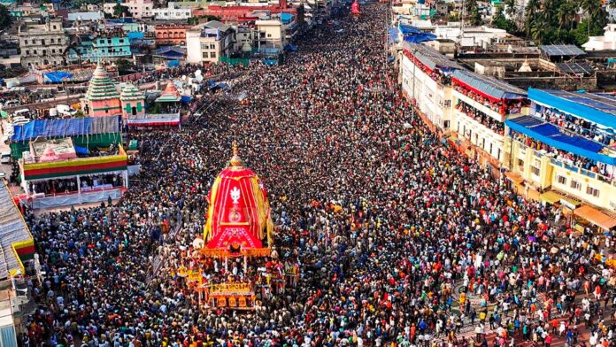 Jagannath Rath Yatra chariots and devotees gathered at Puri in Odisha