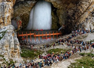 Amarnath Yatra 2026 | అమర్నాథ్ యాత్రకు పోటెత్తిన భక్తులు.. 1.60 లక్షలు దాటిన దర్శనాలు Amarnath Yatra 2026
