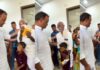 komatireddy rajagopal reddy promises free treatment for poor sick child