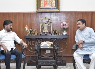 CM Revanth Reddy | ఢిల్లీలో రేవంత్ బిజీ బిజీ.. గడ్కరీతో కీలక భేటీ, తెలంగాణకు భారీ ప్రతిపాదనలు revanth reddy meets nitin gadkari in delhi to discuss telangana infrastructure projects