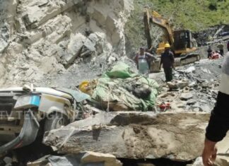 Landslide hit a Tata Sumo in Himachal Pradesh's Lahaul-Spiti district.