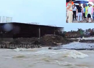 Telangana-Chhattisgarh Traffic Halted as Floodwaters Submerge Low-Level Bridge