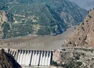 Indus Waters Treaty arbitration dispute between India and Pakistan