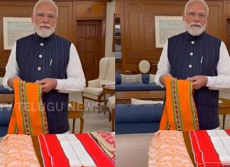Prime Minister Narendra Modi urges citizens to support handloom weavers on National Handloom Day.